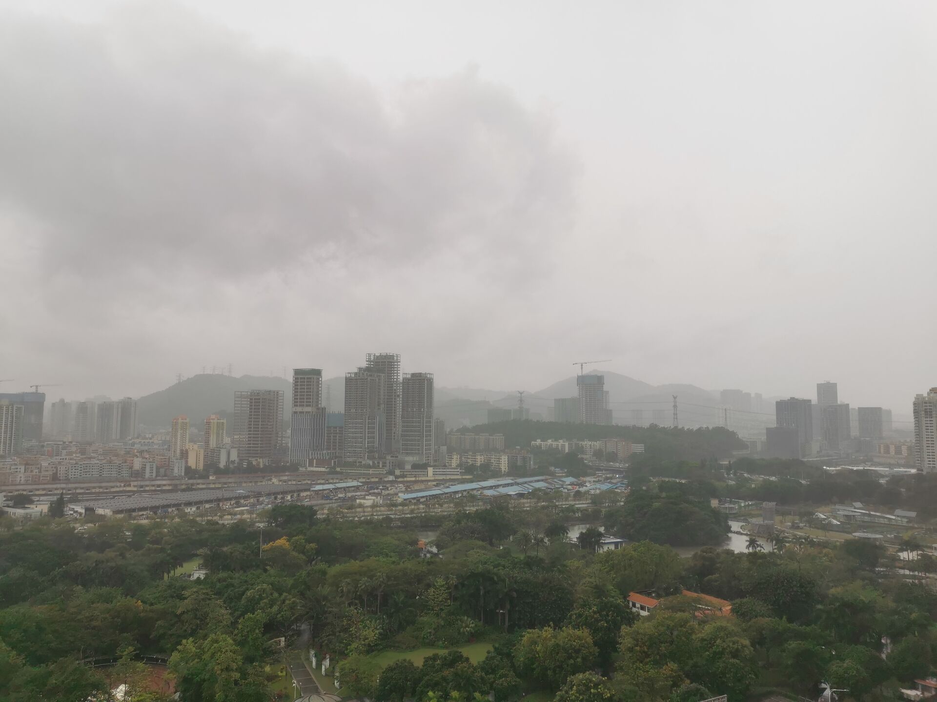 阴天