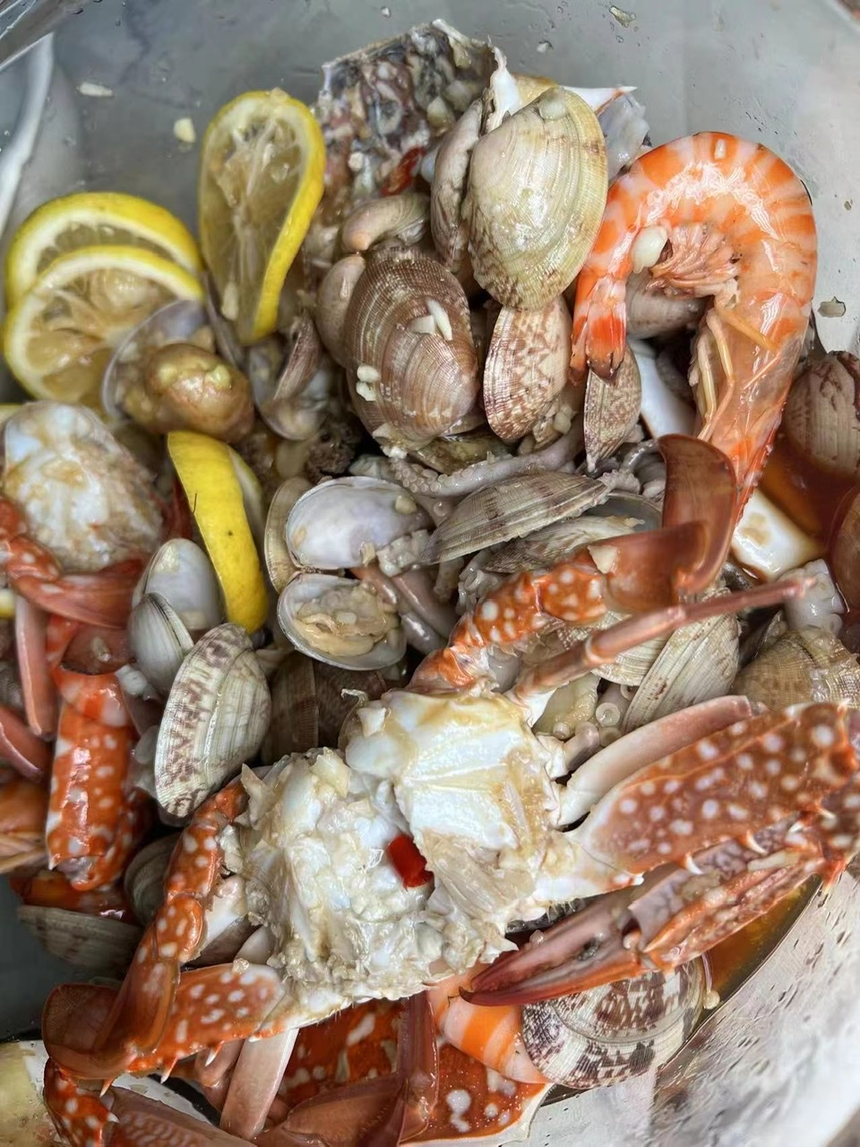 自己煮海鲜面找老婆