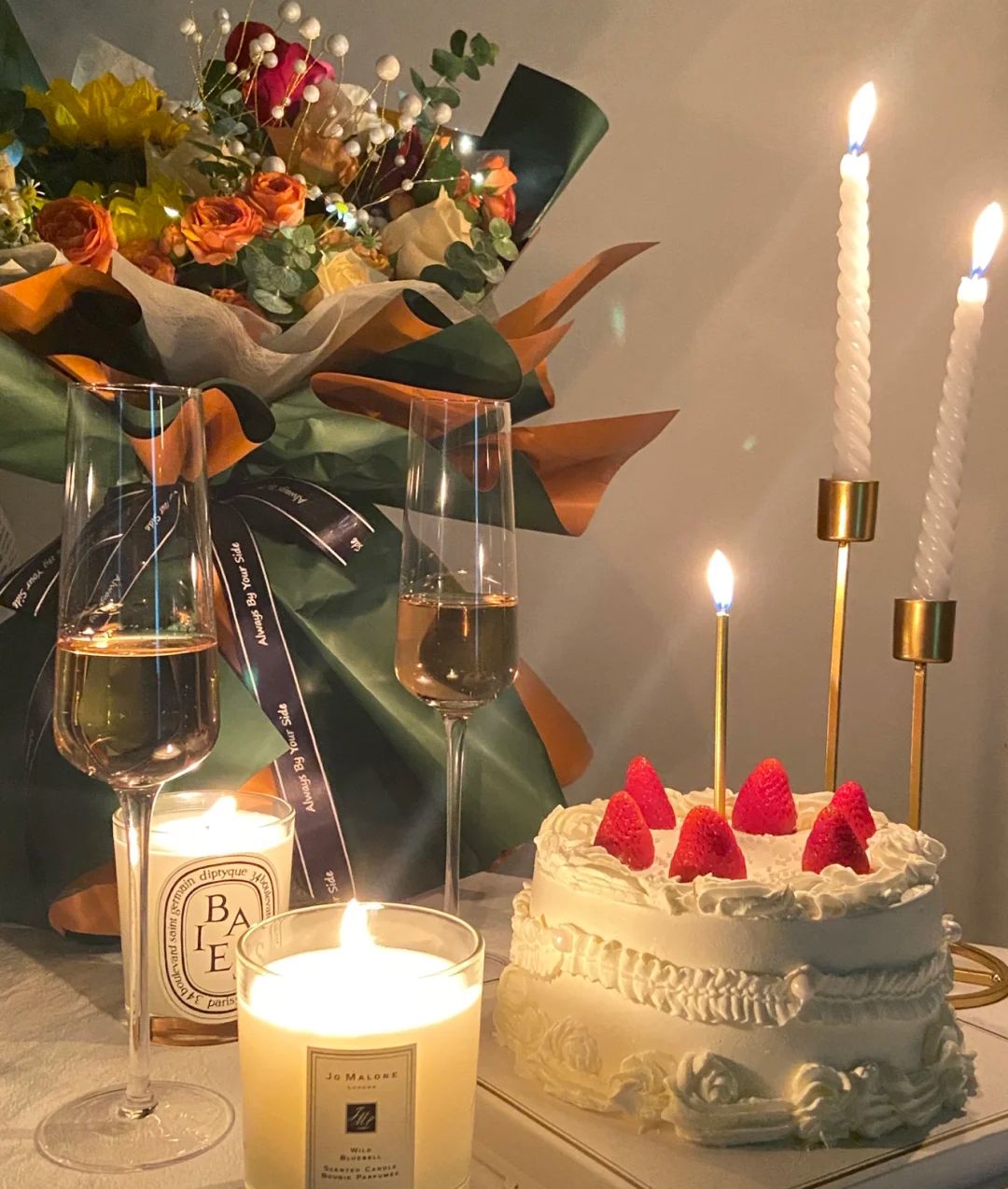 {em=1327}海棠生日快乐