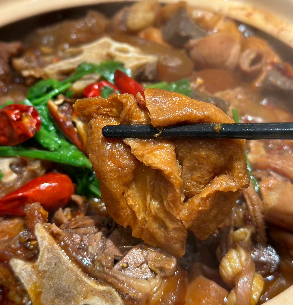 近来迷上的食物是牛杂煲，很爱 ???