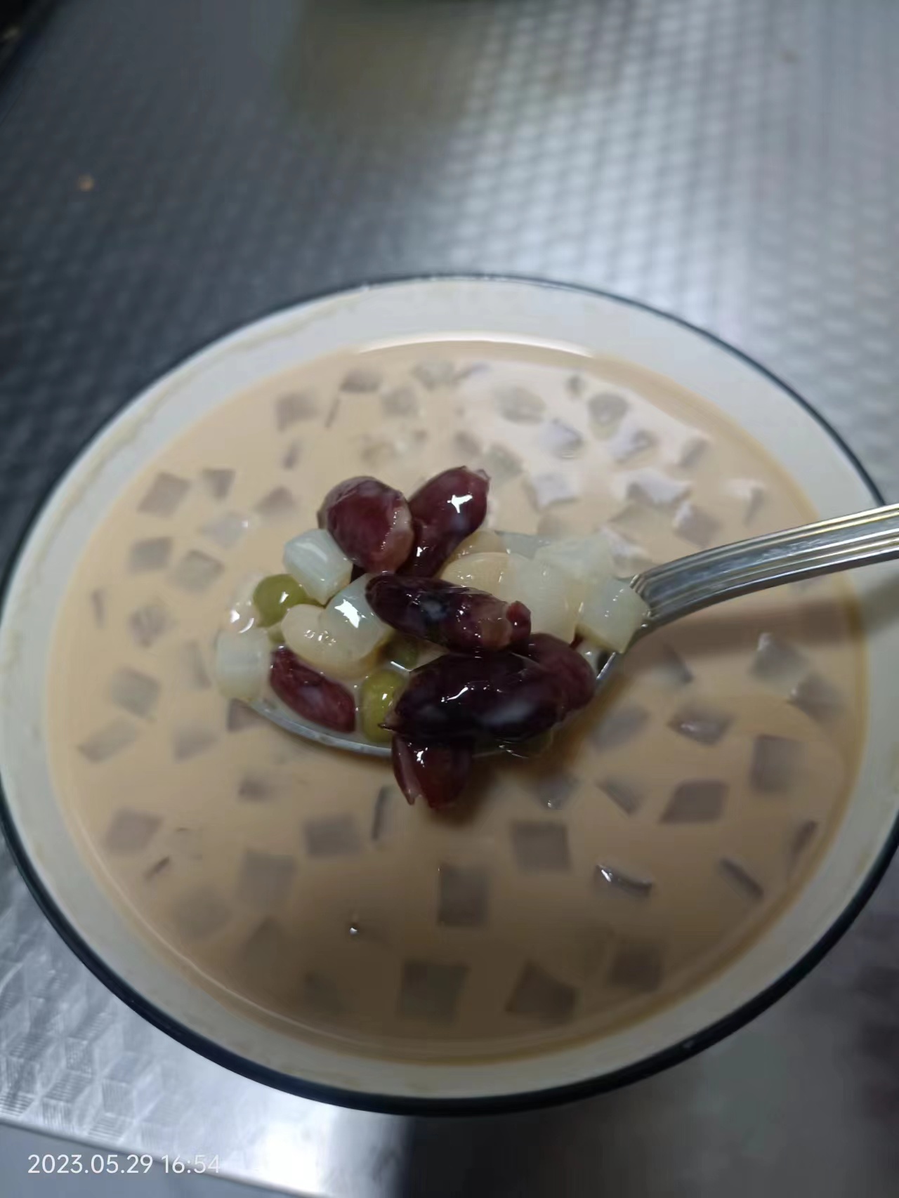 甜甜的