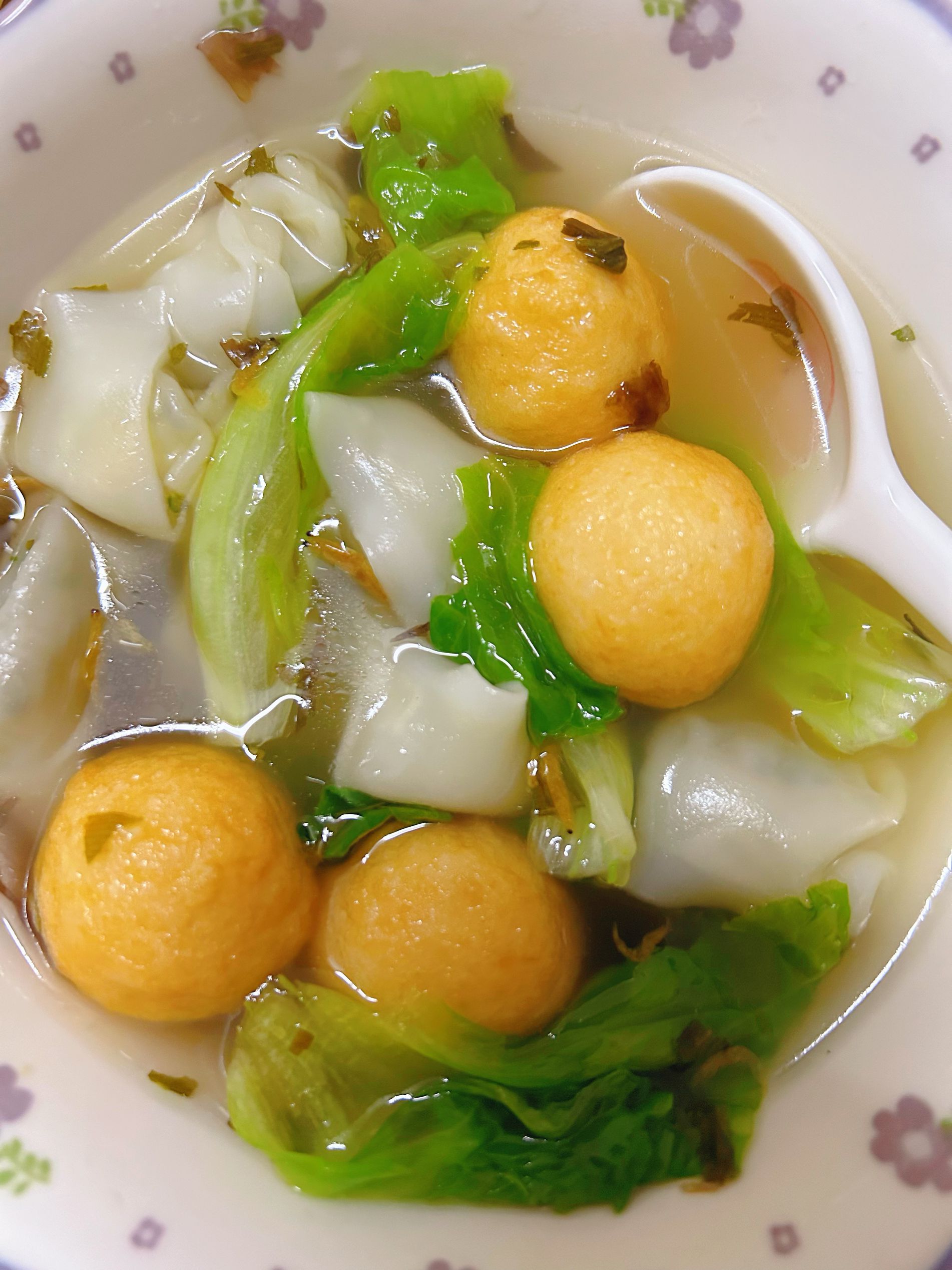 　　早餐